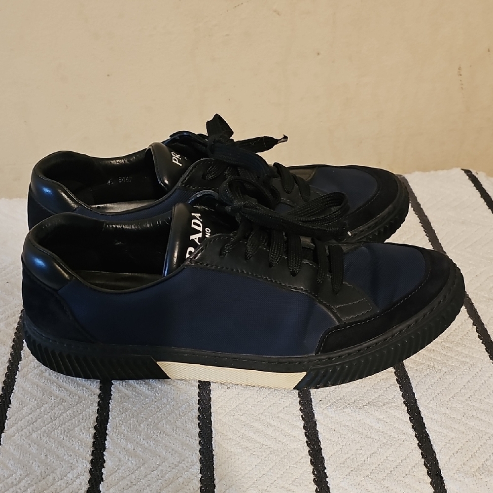 Prada Black Sneakers Sleek Design with Chunky Sole - Picture 2 of 9